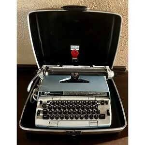 Vintage Smith Corona Electra 120 electric typewriter With Case Works *Read Desc*